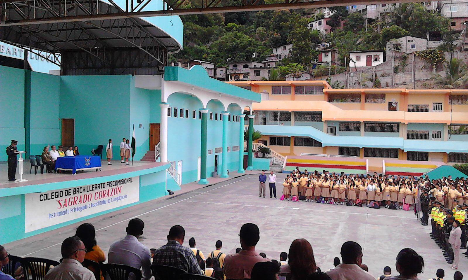 Dentro de las instalaciones década 2000